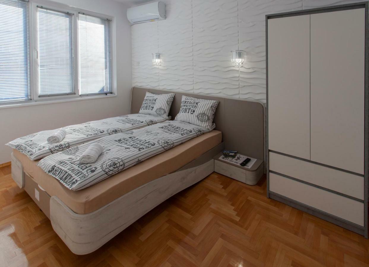 Apartment Diamond Center Gabrovo Eksteriør billede